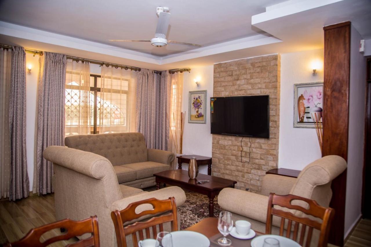 The Festival Fully Furnished Apartments Mombasa Esterno foto