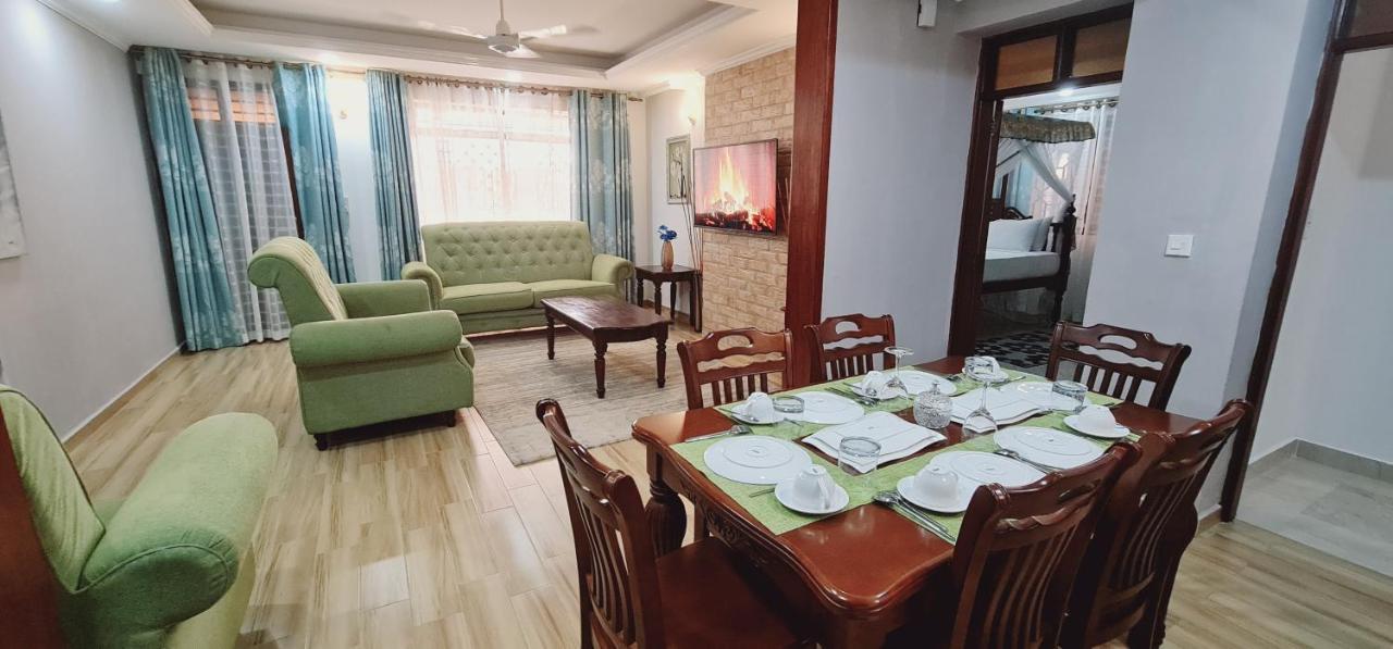 The Festival Fully Furnished Apartments Mombasa Esterno foto
